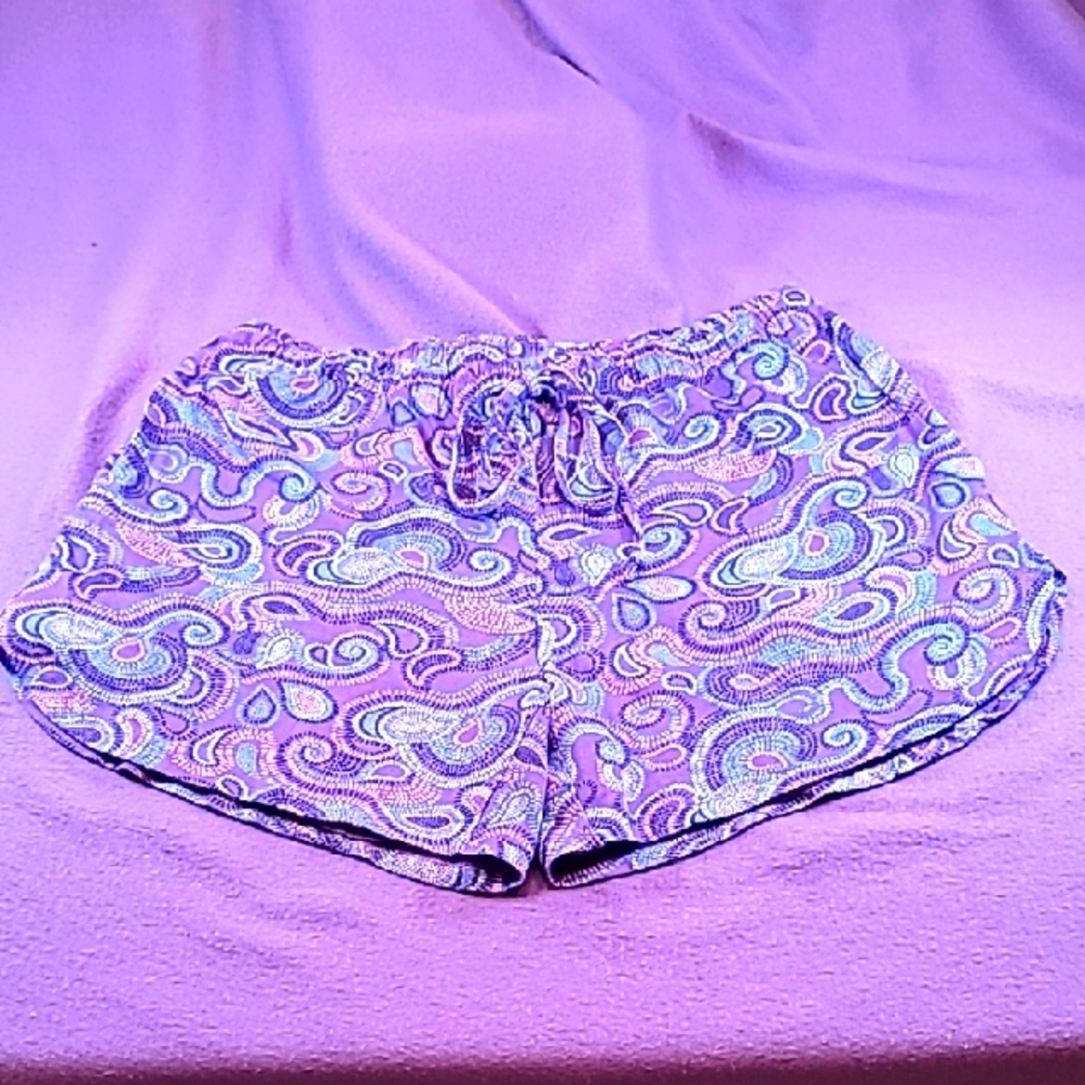 0707. NWOTs ~ Dreams & Co.~ 14/16 ~ Paisley in Purples & Blues